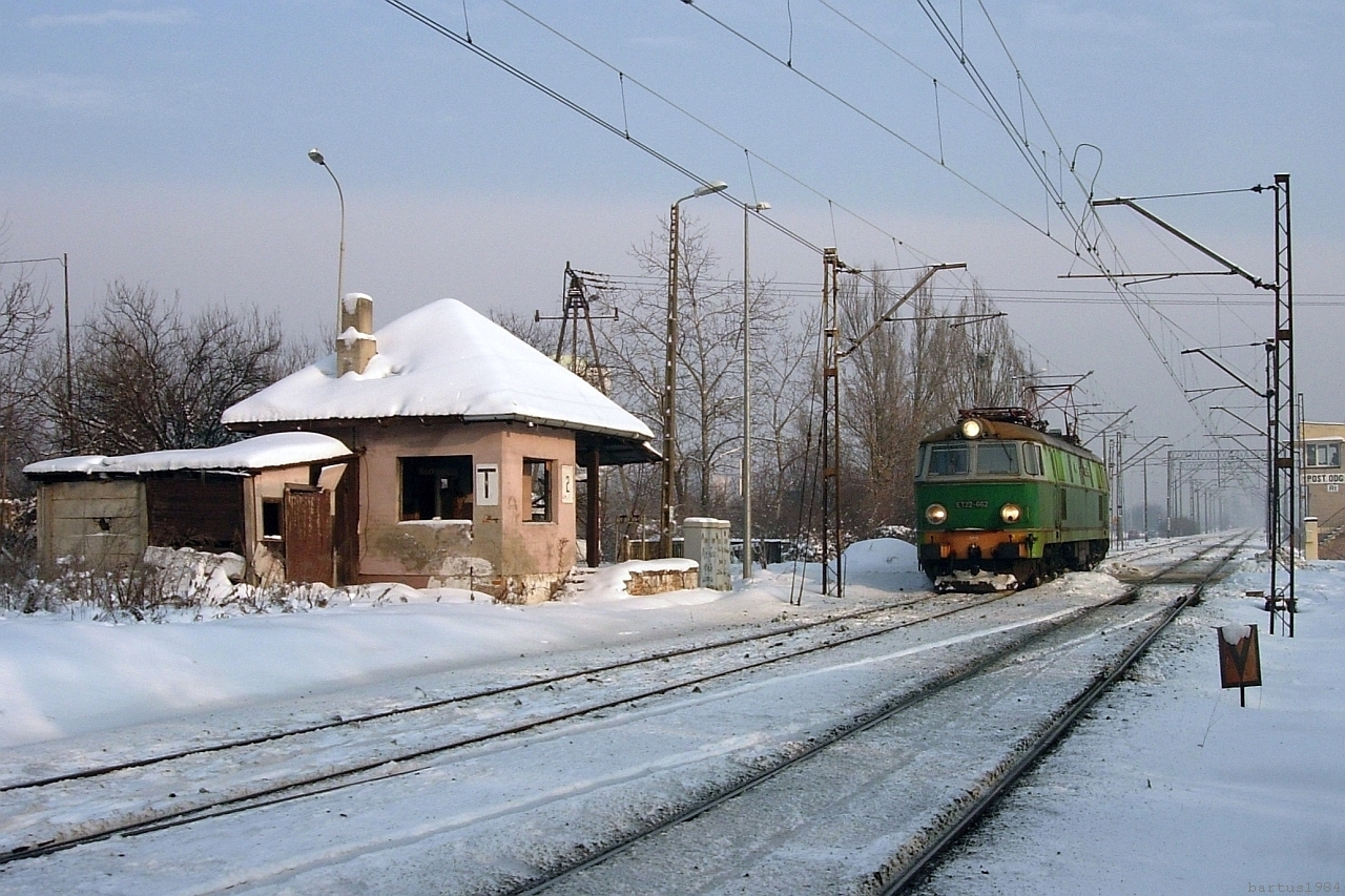 Mały hotelik przy torze...