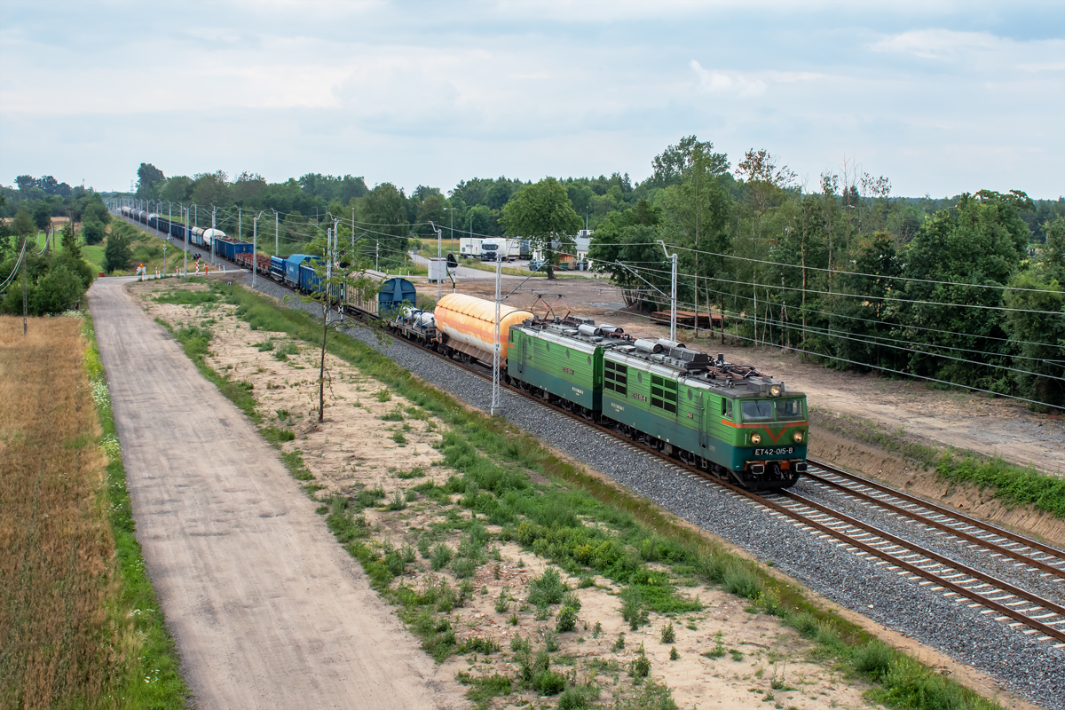 Rozbiórka z ET42-015