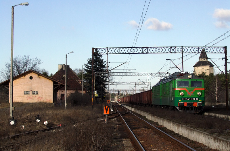 ET42-019 w Chociwiu Łaskim.