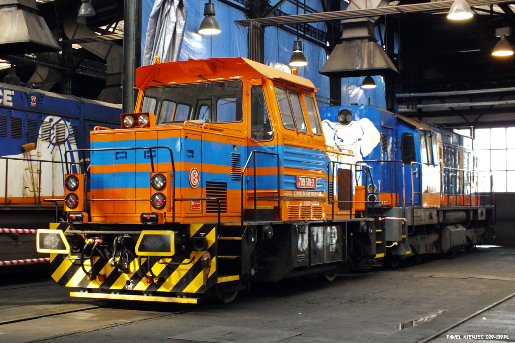 709 510-2 + 740 632-5