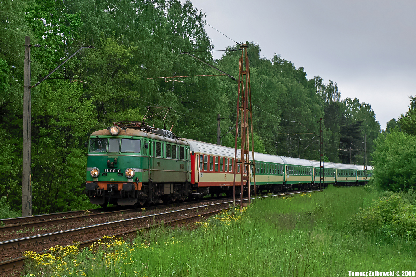 EU06-18