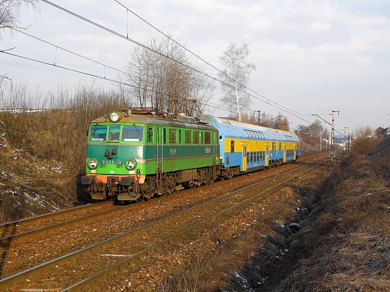 EU06-10