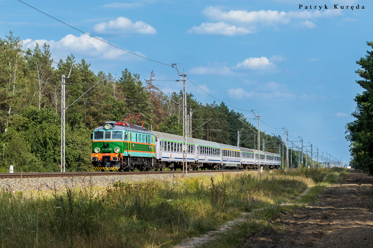 EP07-376 z TLK Wybrzeże