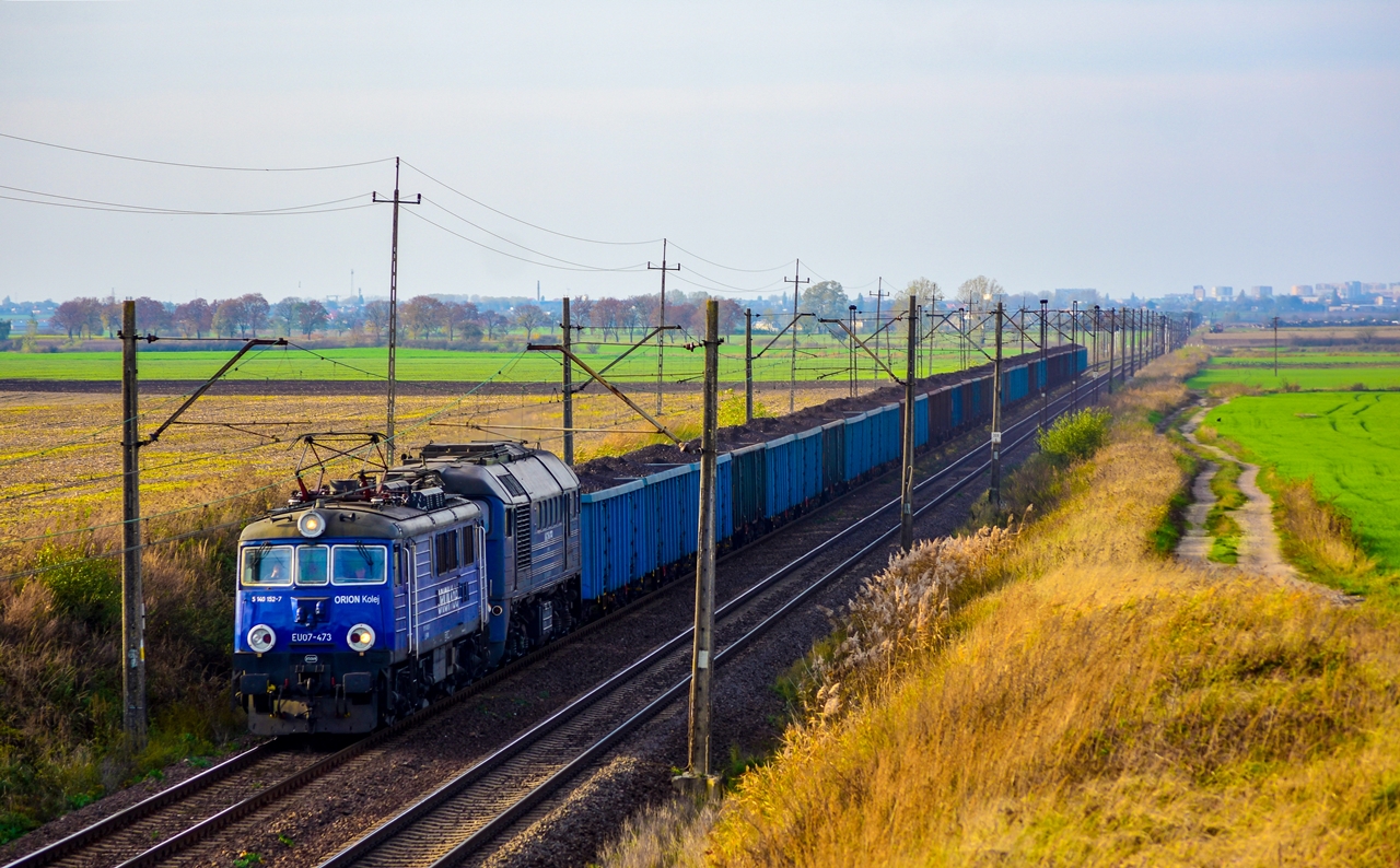 Ładowny pociąg Orionu...