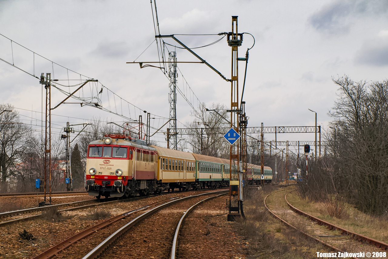 EP07-1021