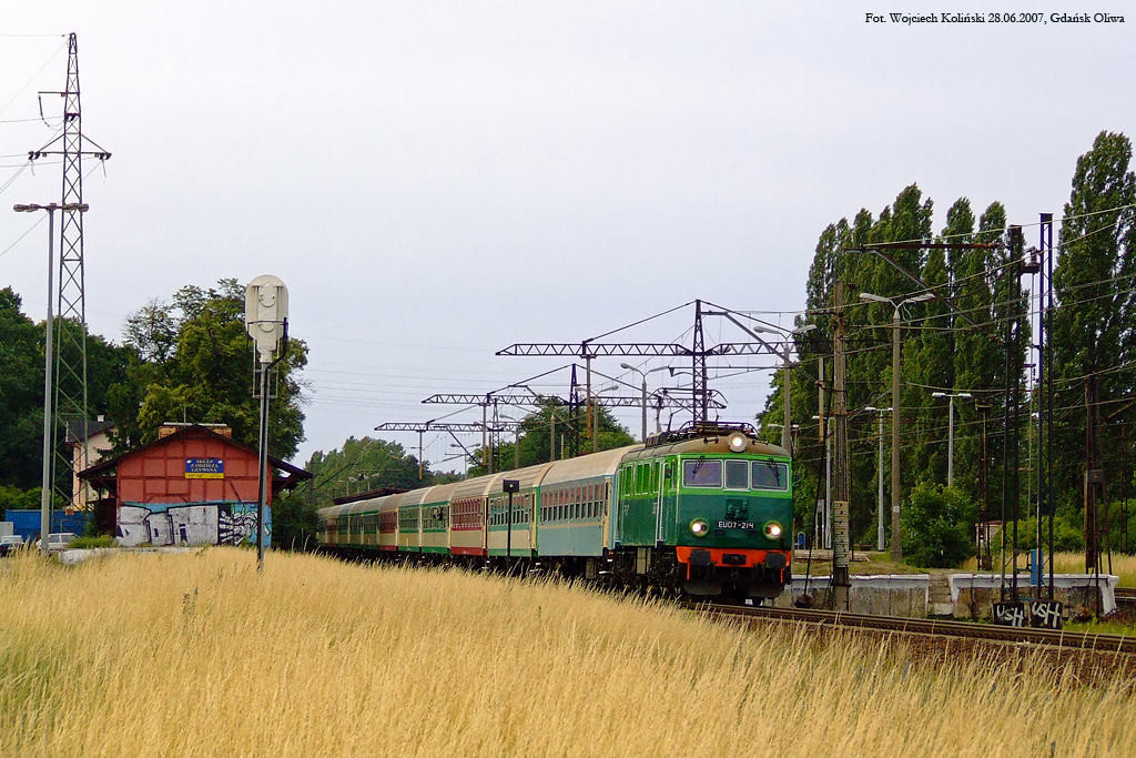 EU07-214