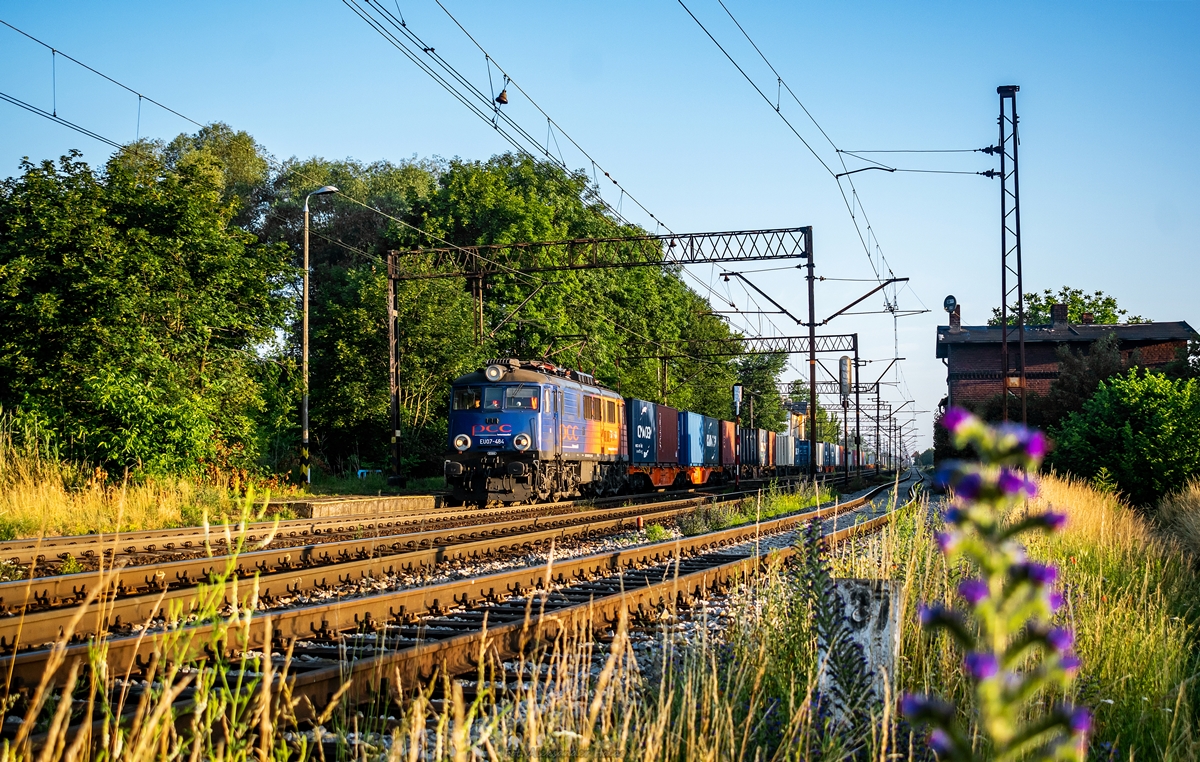 Poranek na Magistrali Węglowej.