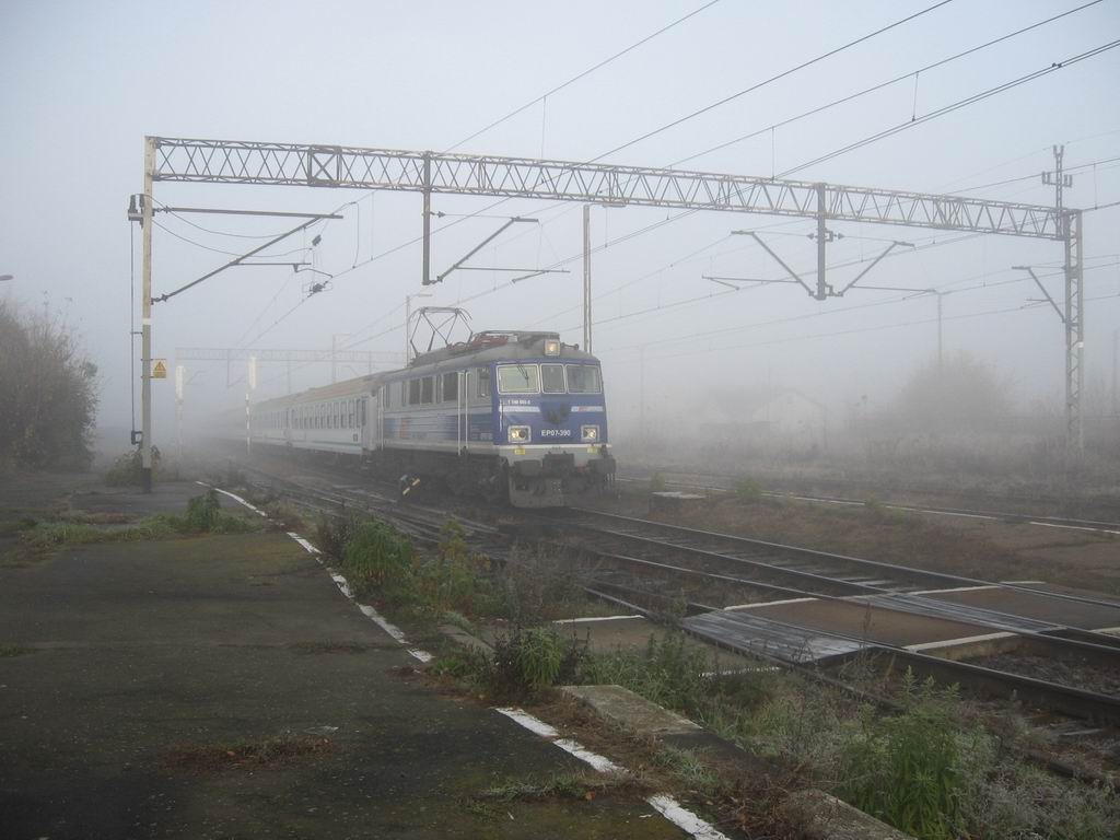 EP07 390 z TLK Baczyński