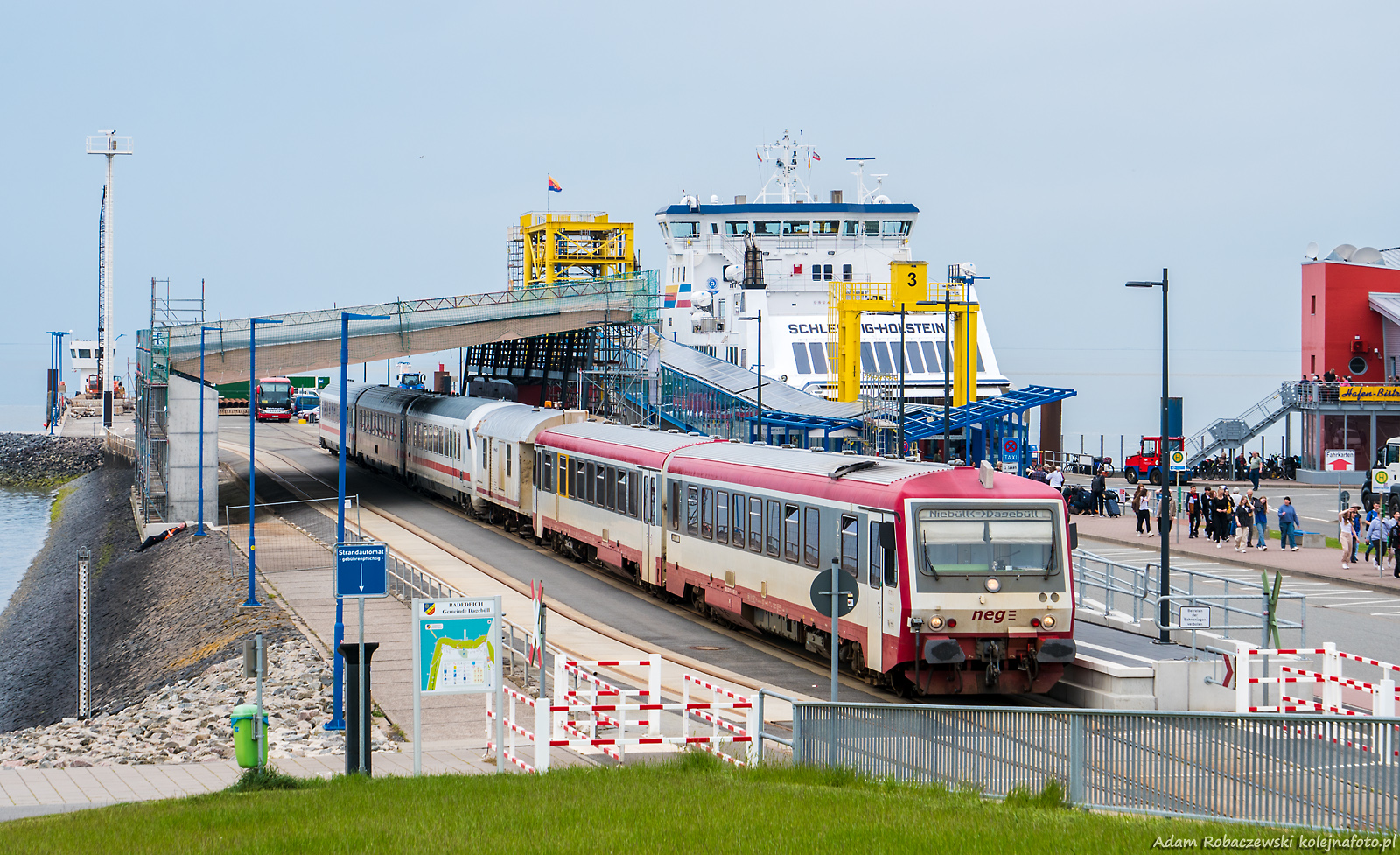 Pociągiem na samo nabrzeże
