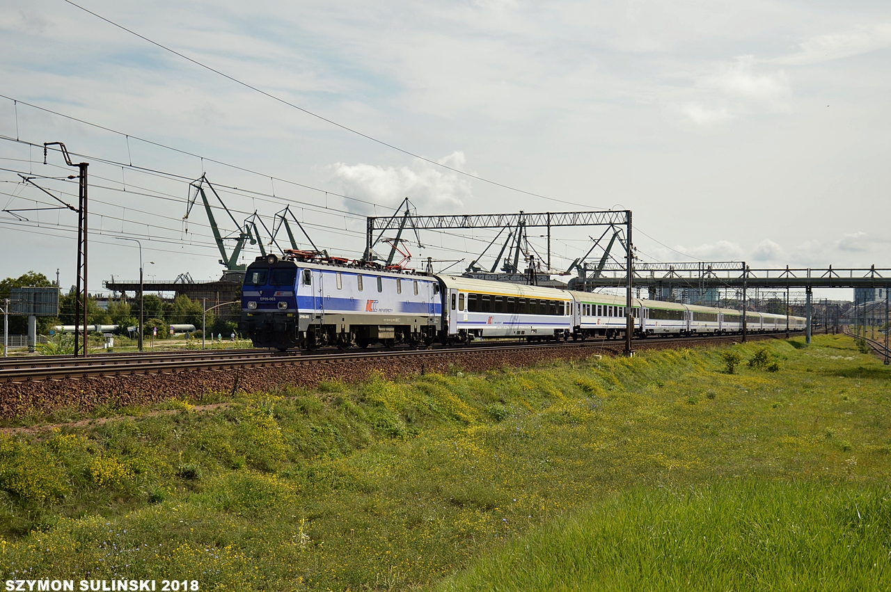 EP09-003 z IC Mieszko w Gdańsku