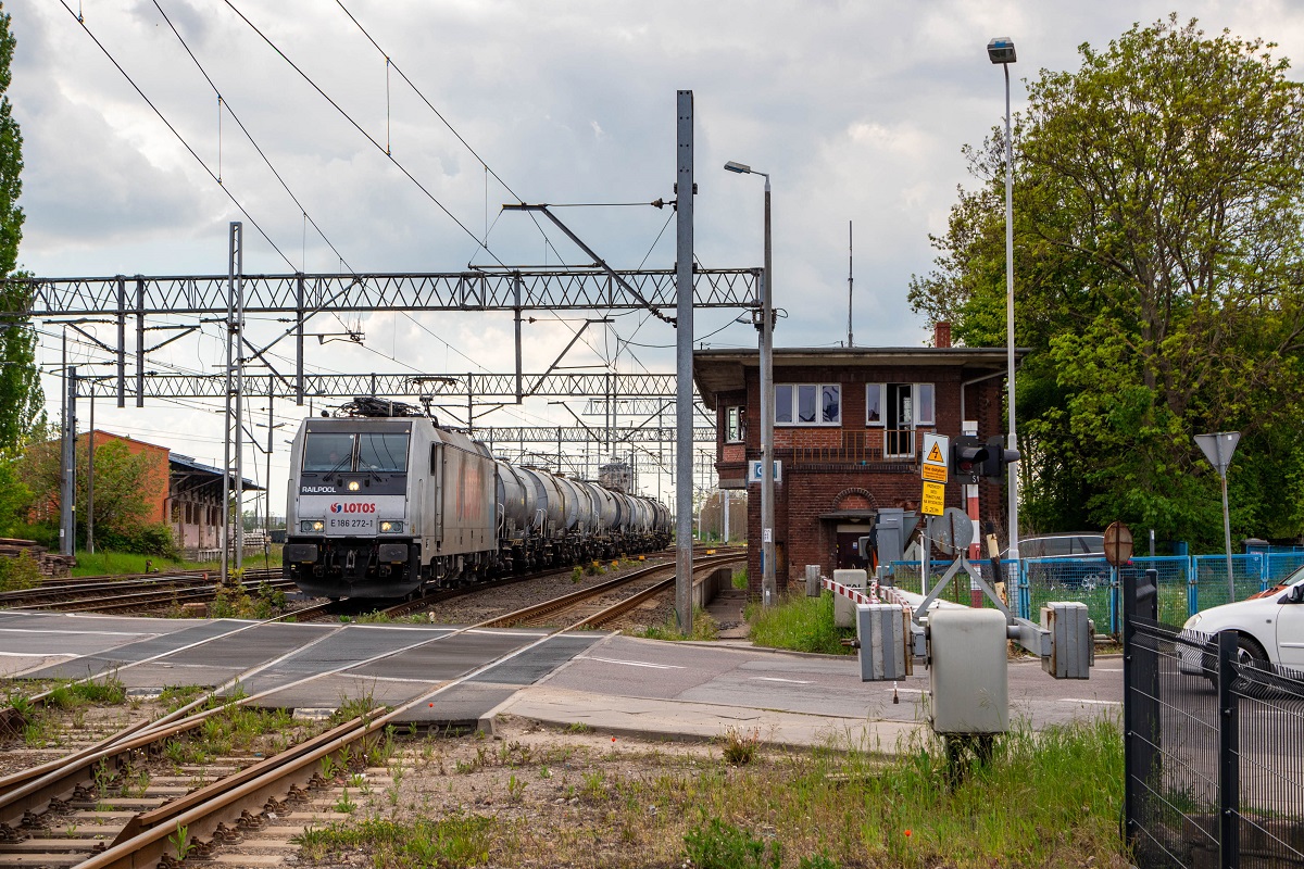 Traxx Lotosu do Kostrzyna