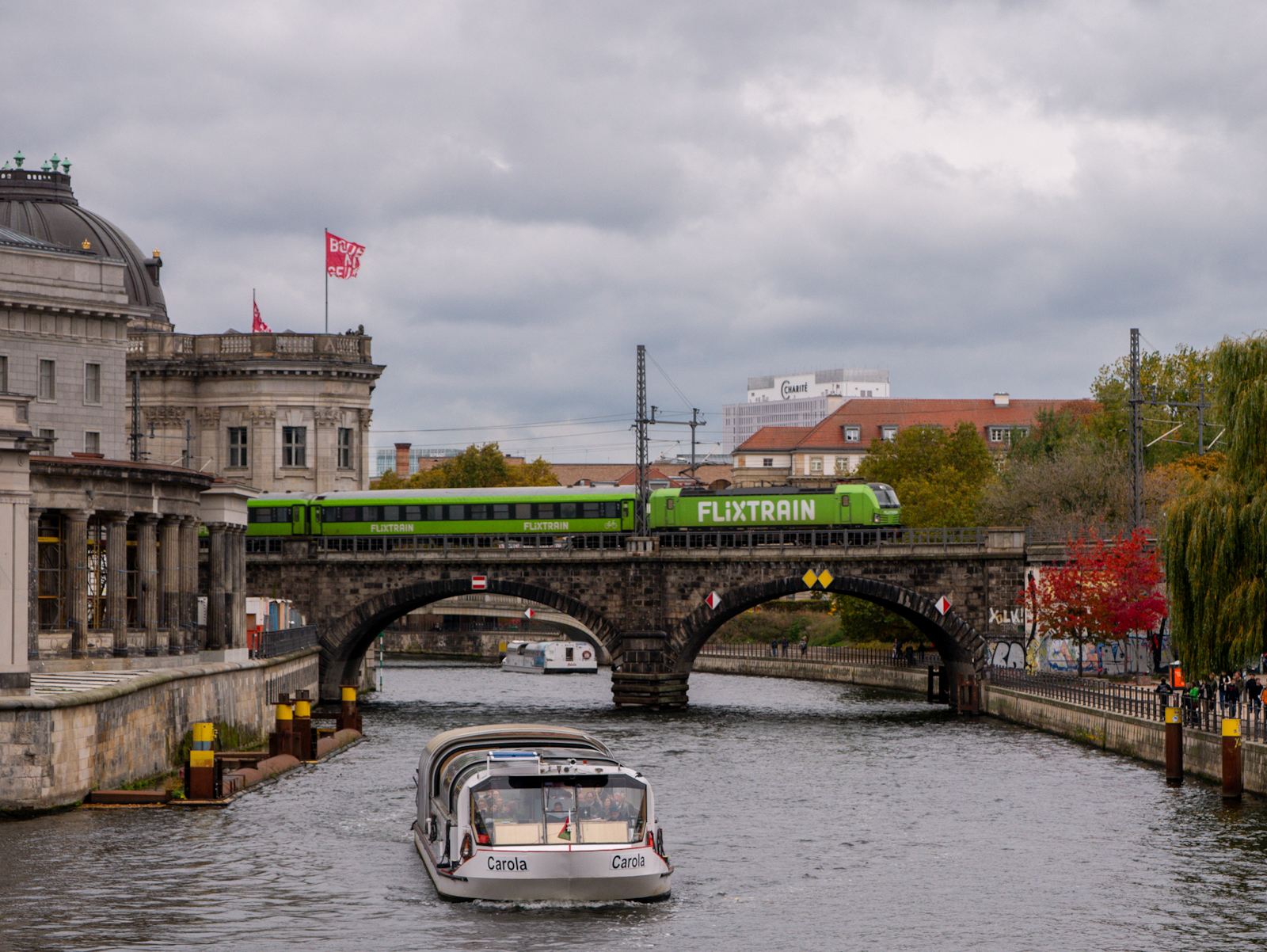 Flixtrain w centrum Berlina