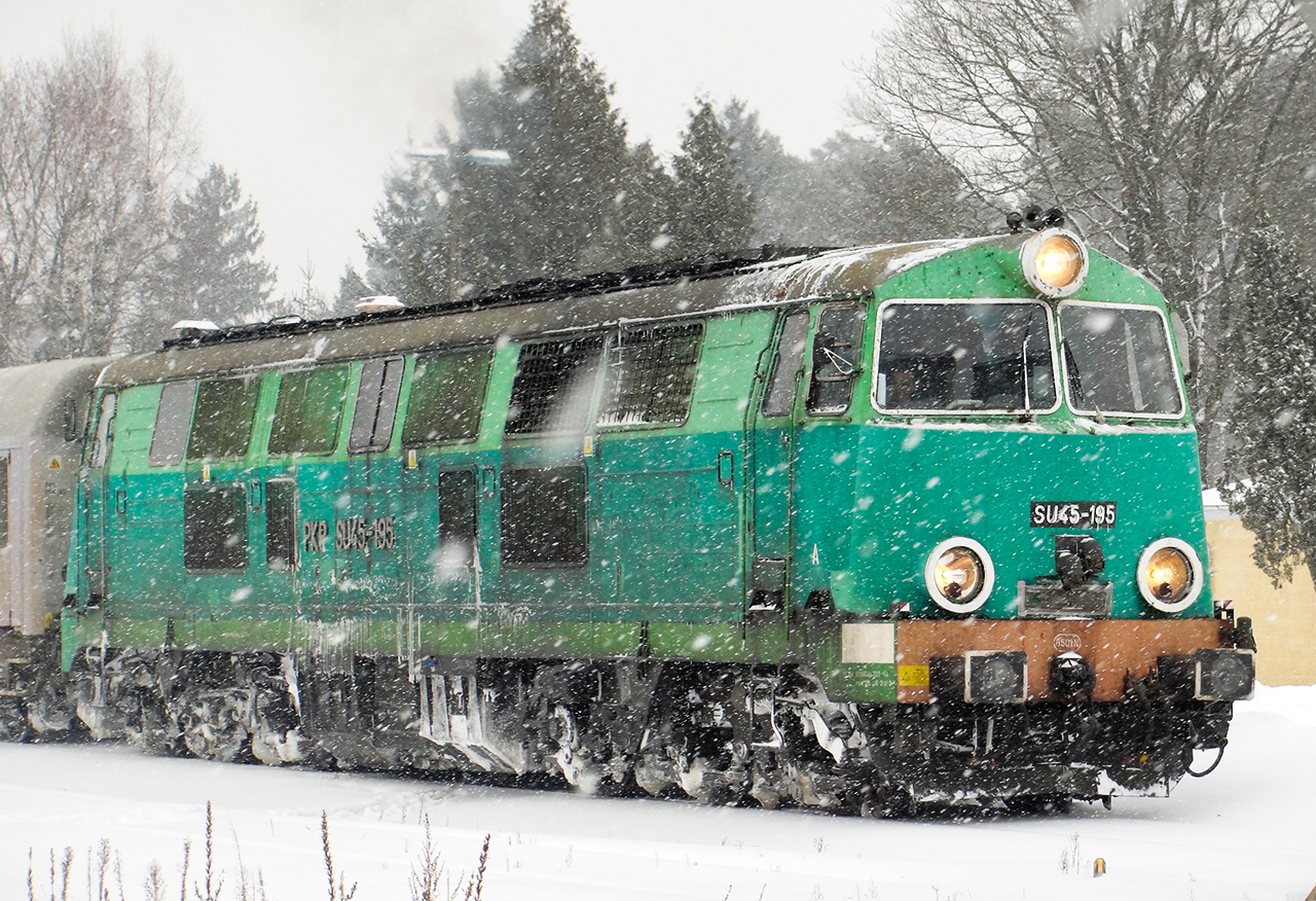 SU45-195