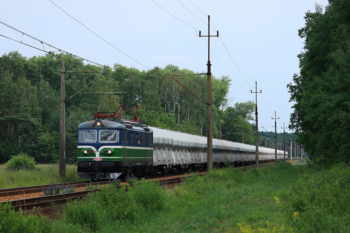 Leśny szlak z 182 028-1