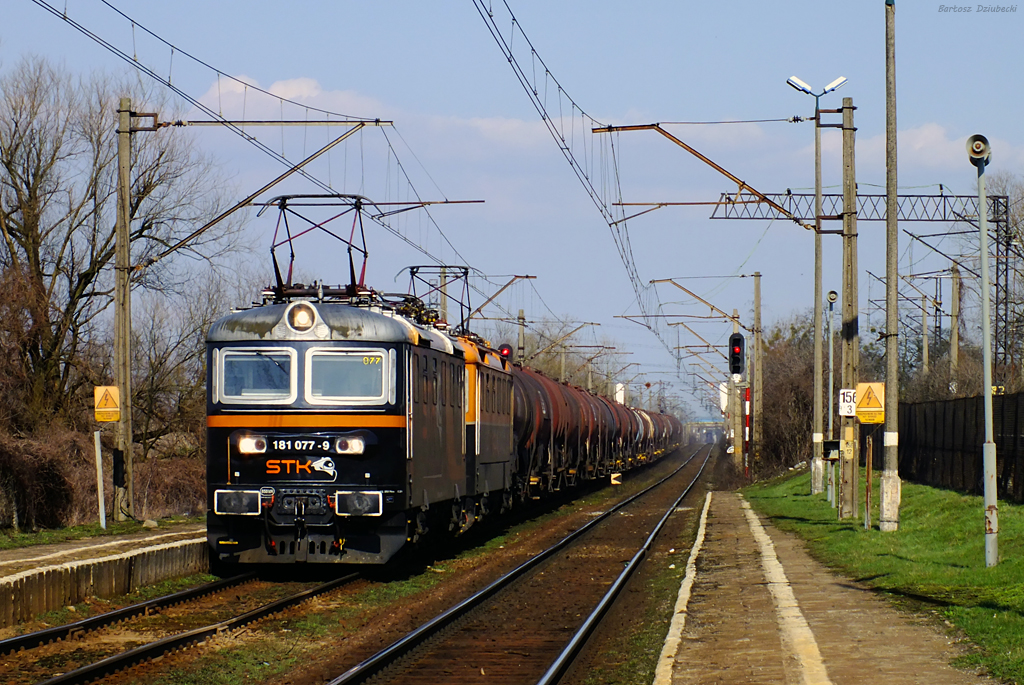 181 077-9 & 182 162-8