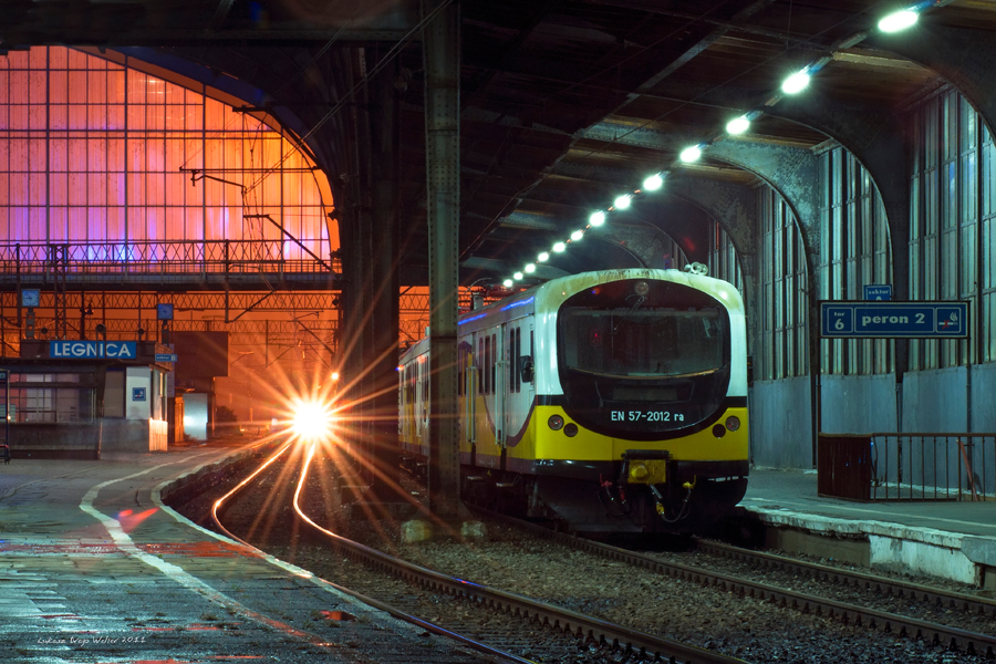 EN57-2012 w nowych barwach