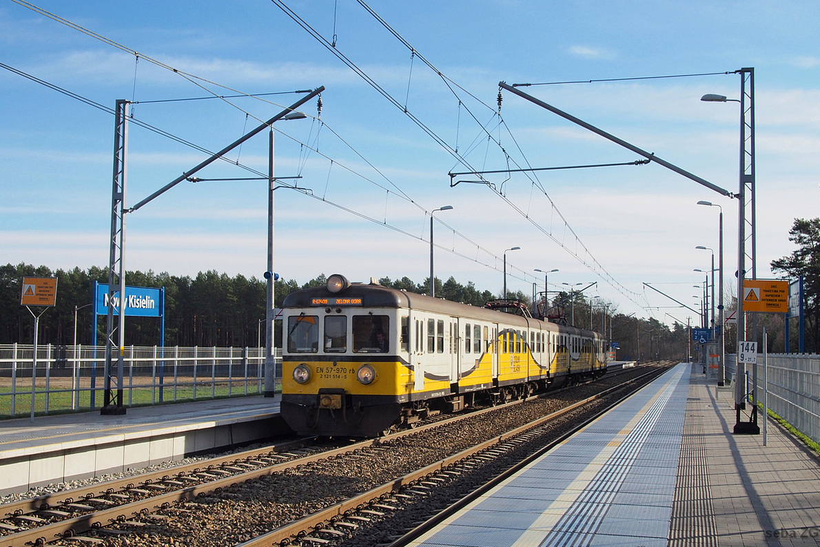 Stare w cieniu nowego