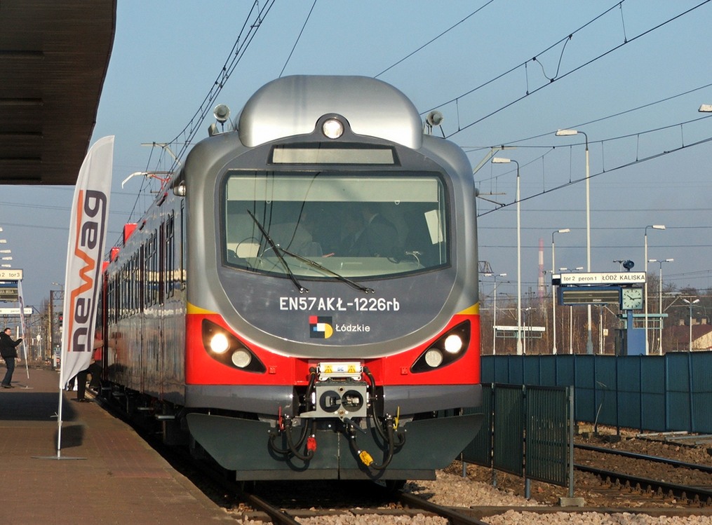 Prezentacja EN57AKŁ-1226