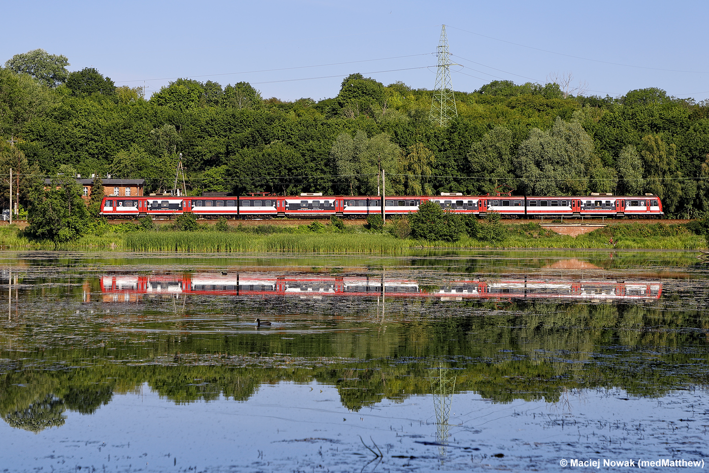 ED72 - wodna symetria