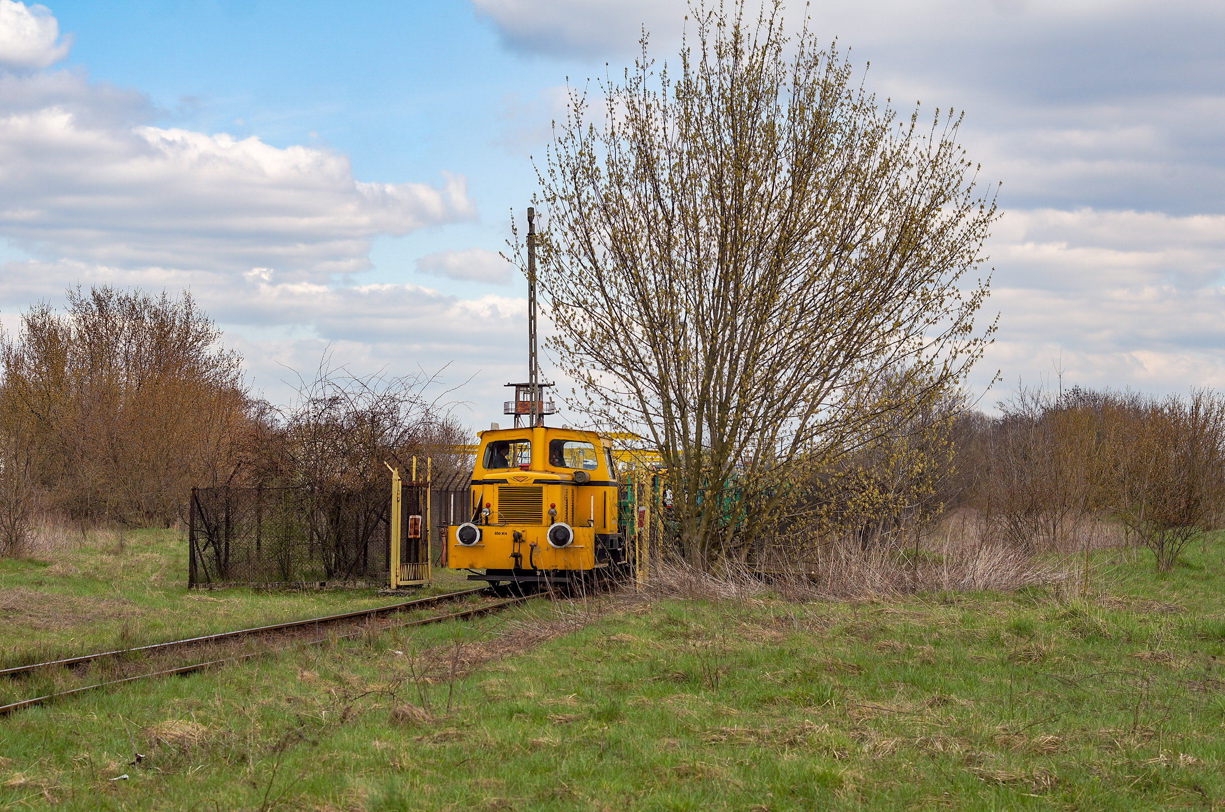 Miniaturowa zakładowa lokomotywcia