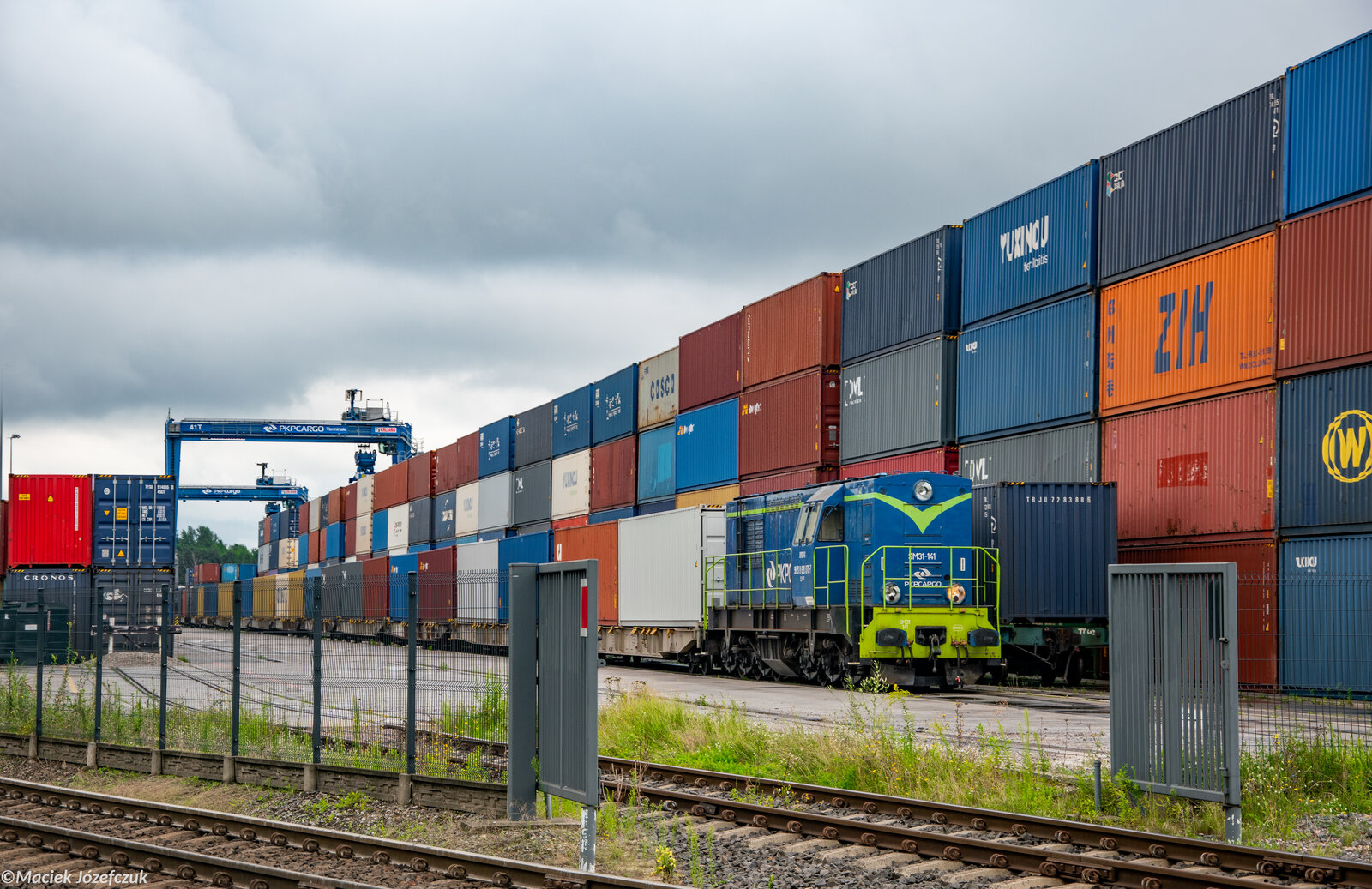 Trumna na załadunku