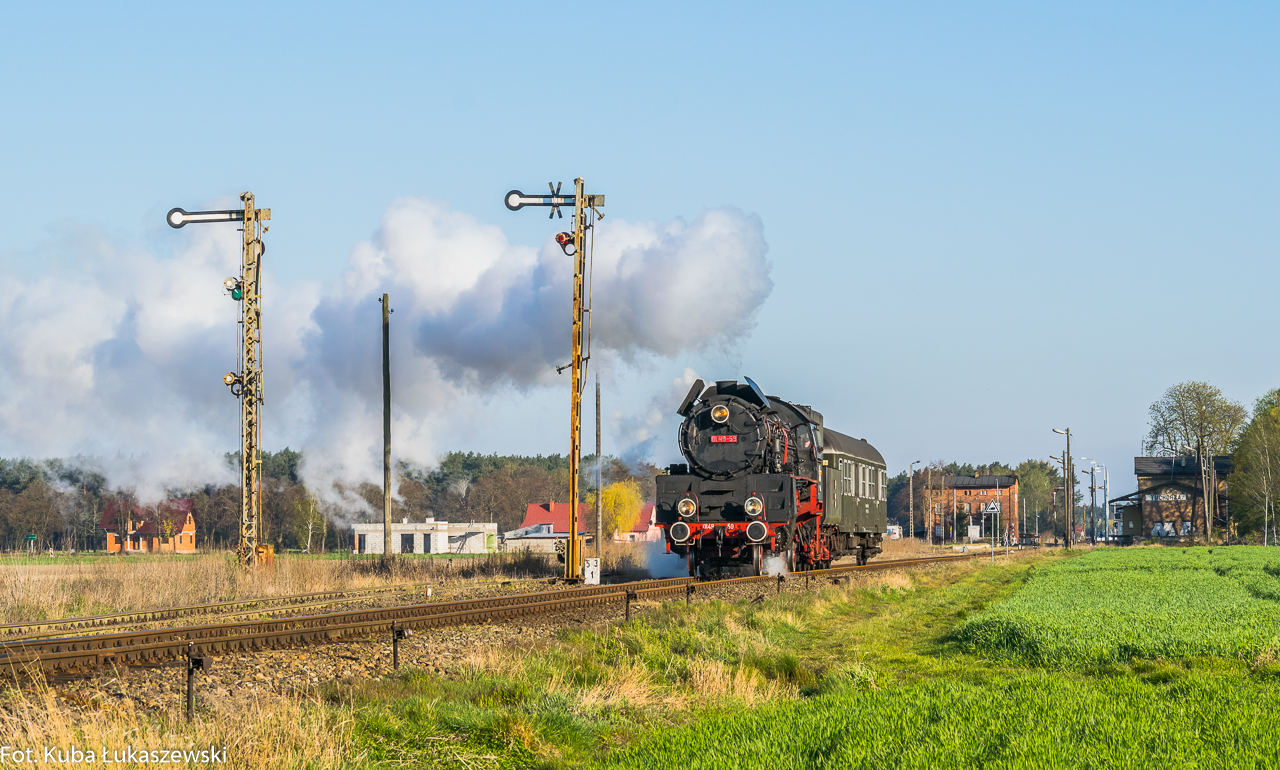 Na przekór koronie...
