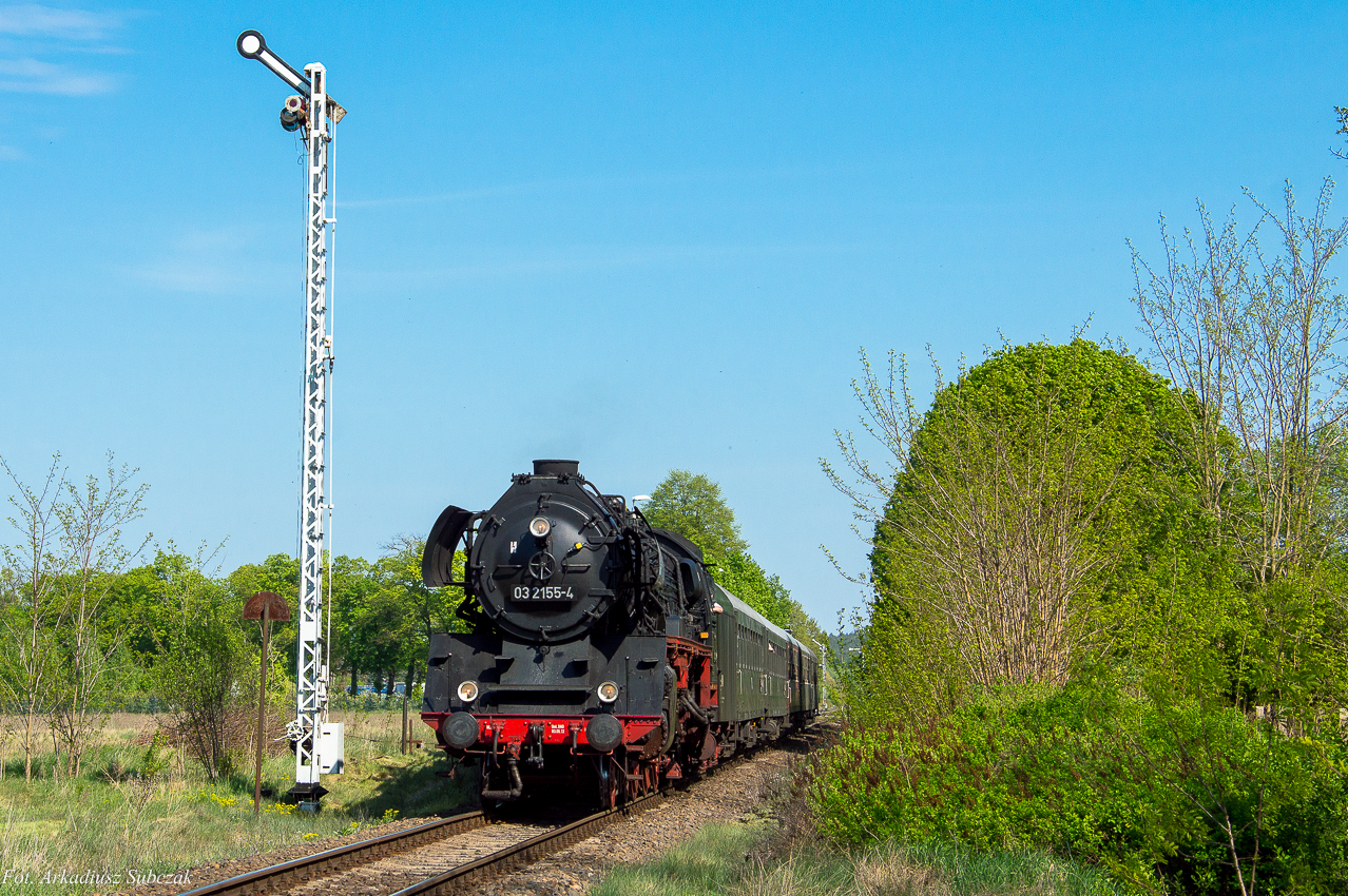03 2155-4