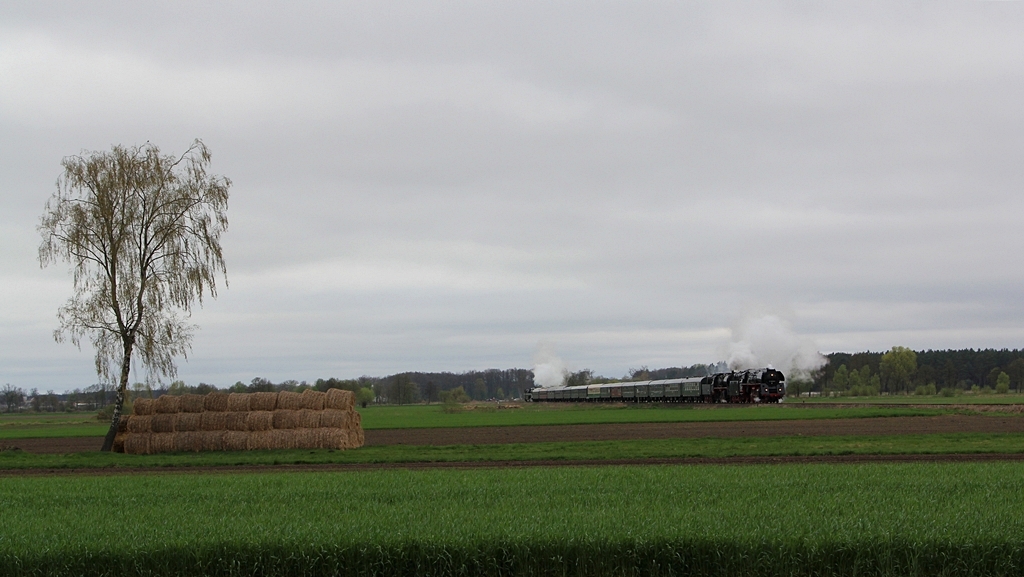 01 509 + 23 1019 + 18 201