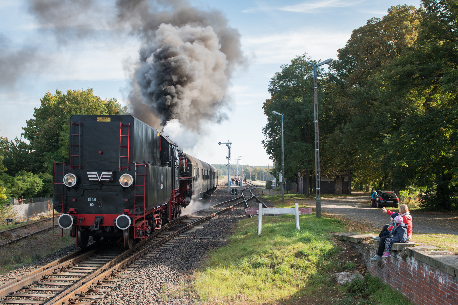 Jesienna Ol49-69 z planowcem [2/2]