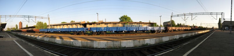 Kaliski dworzec w barwach zachodzącego Słońca