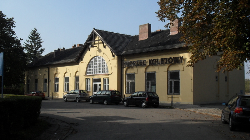 dworzec kolejowy w Sieradzu
