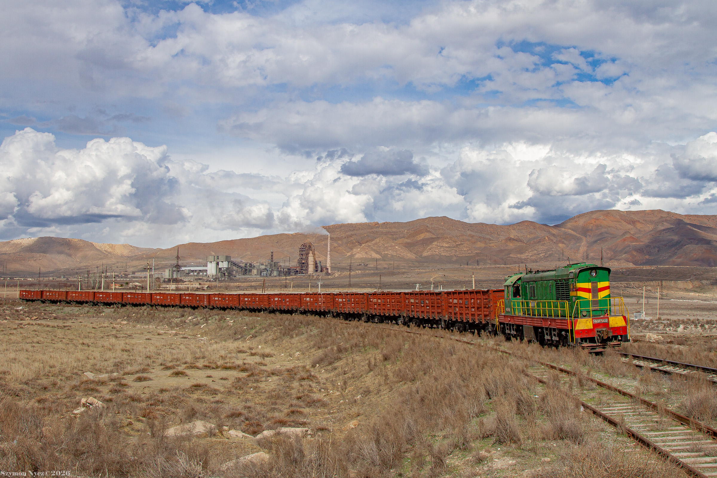 Spalinowa pocztówka z Armenii