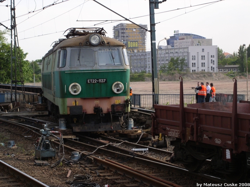 ET22-1137