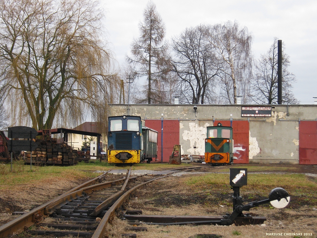Nadal coś stuka, puka a czasem zadudni...