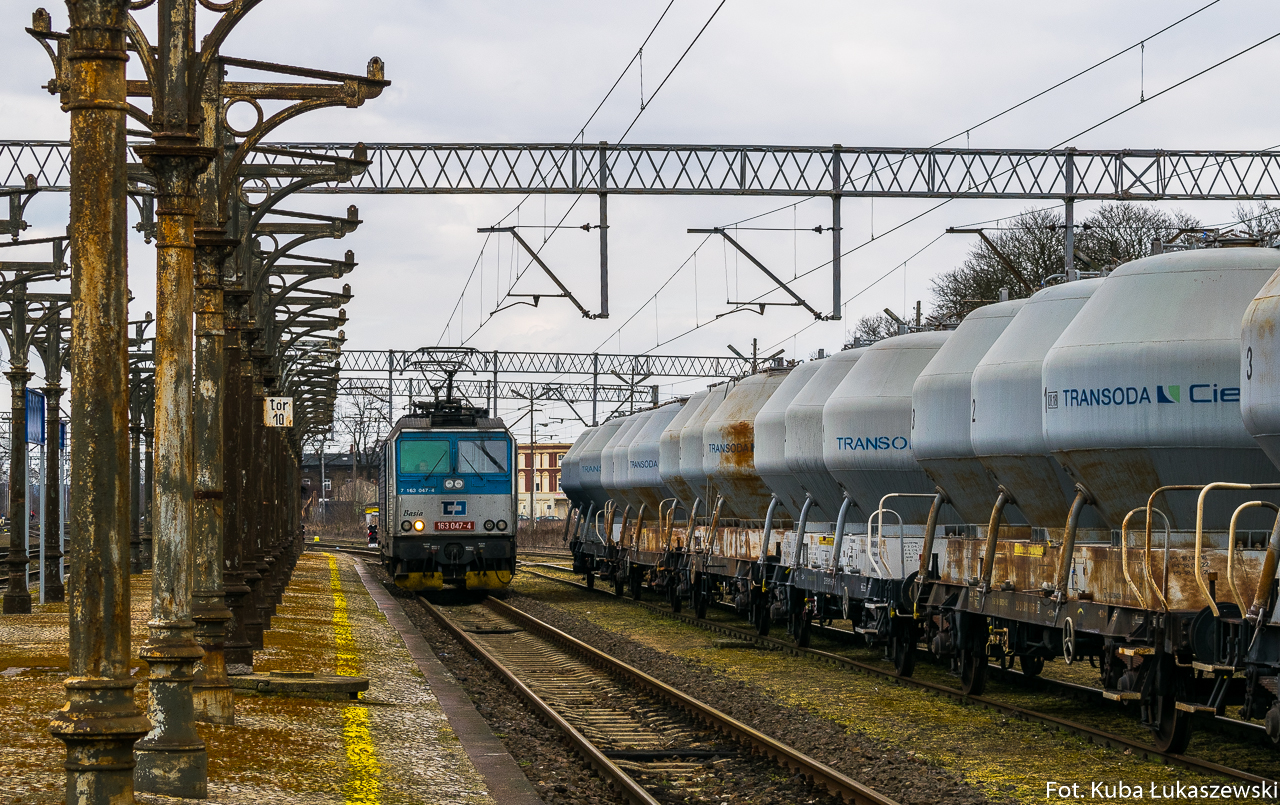 "W krainie gdzie wszystko ginie..."