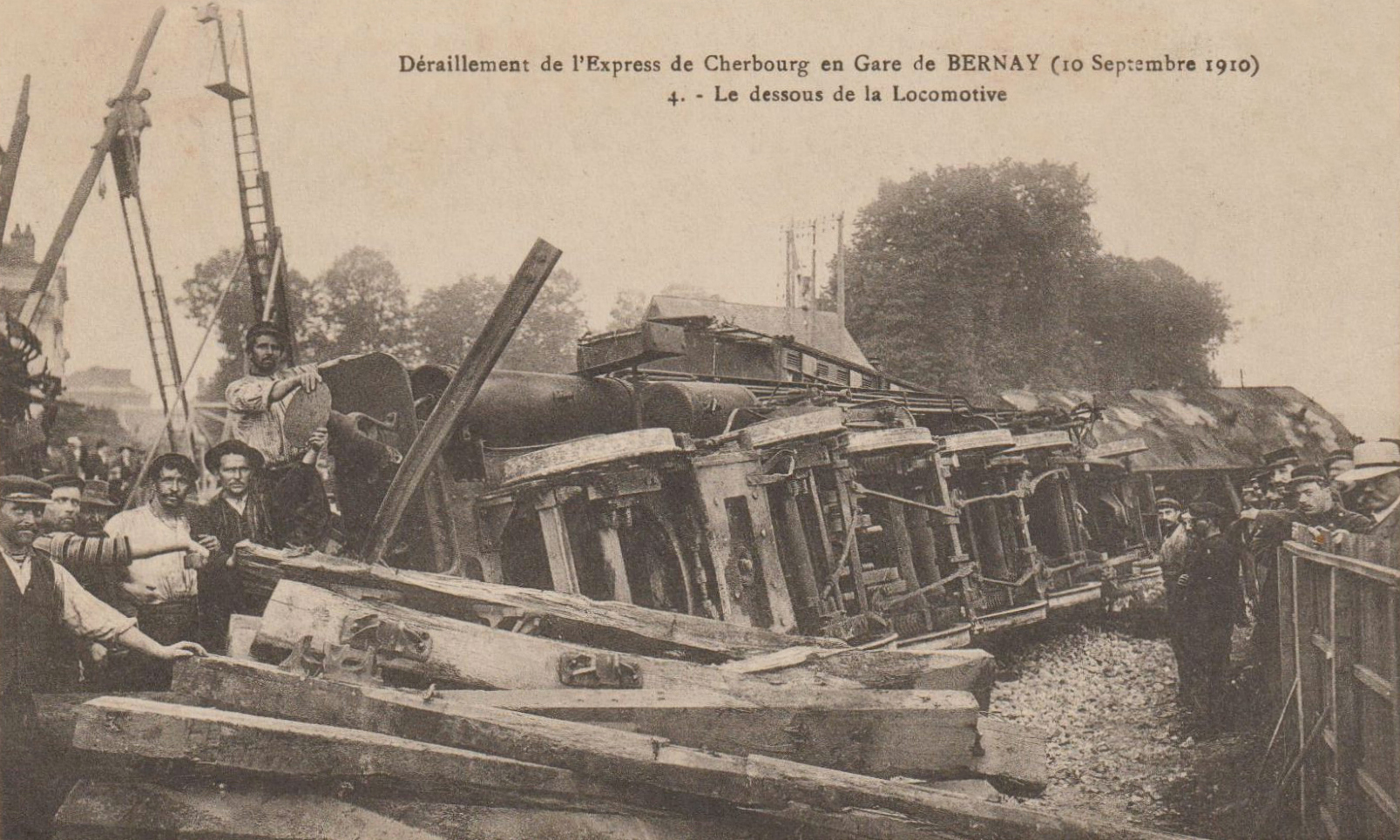 4. Le dessous de la Locomotive