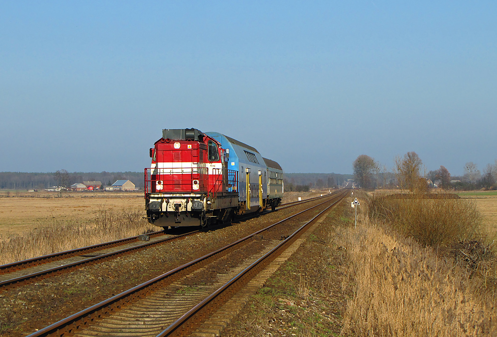 SP32-206 na ostatniej prostej