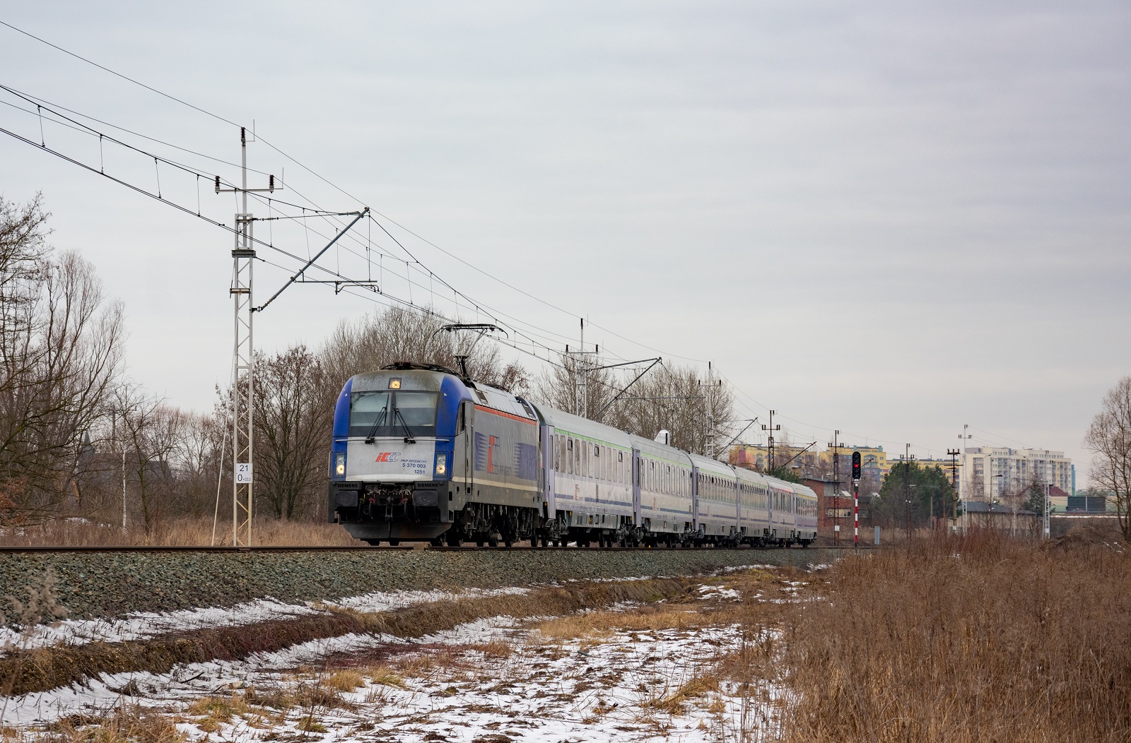 Wawel na tle Polnego