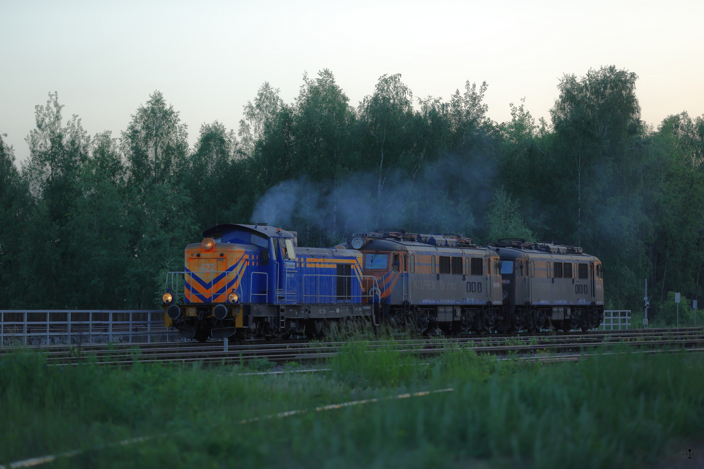 SM42-422