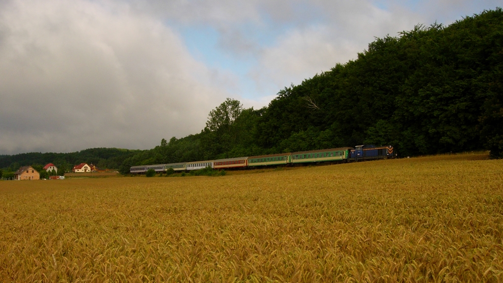Przed żniwami lekką ręką, daję radę z tą TLK-ą...