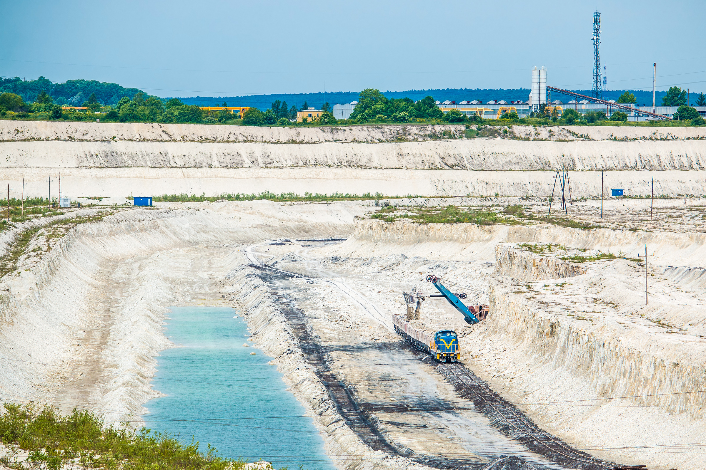 Załadunek nad jeziorkiem