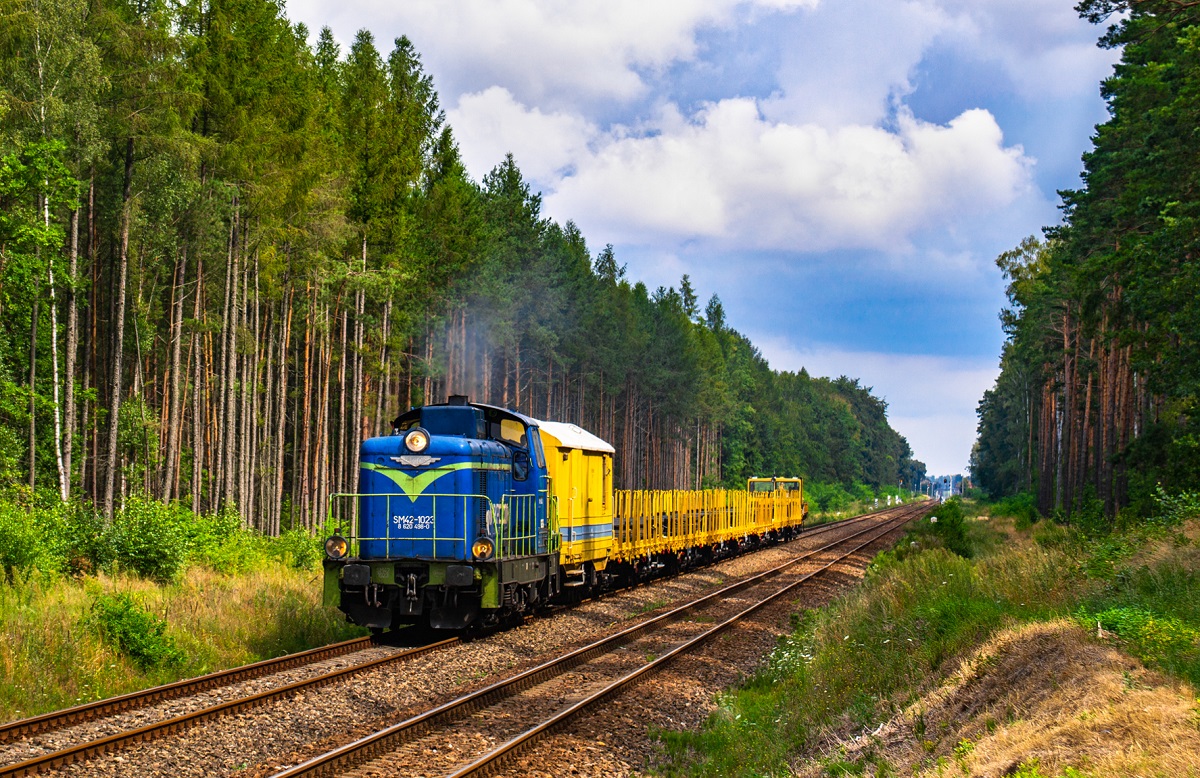 SM42-1023 z roboczym